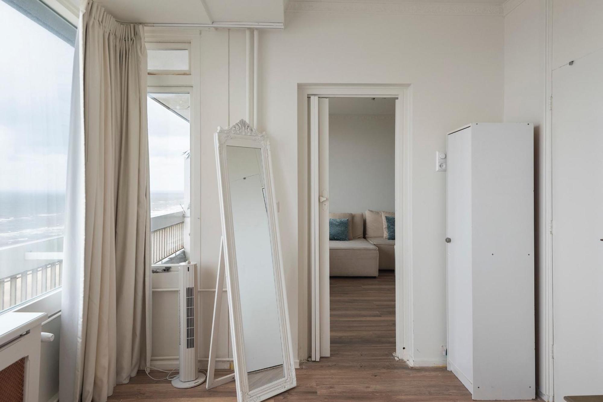 Beach Dreams Apartment ซานด์โวร์ต ภายนอก รูปภาพ