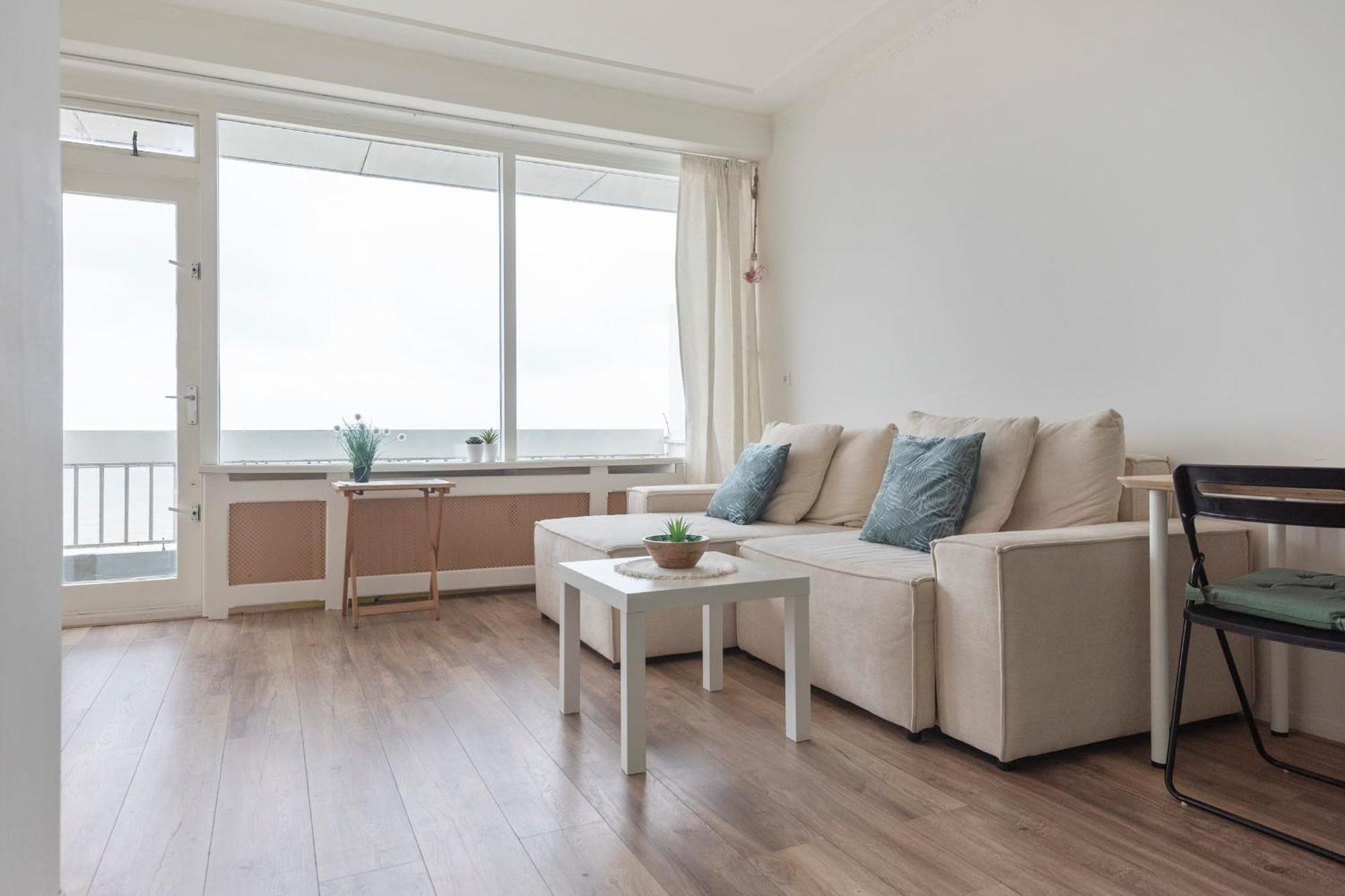 Beach Dreams Apartment ซานด์โวร์ต ภายนอก รูปภาพ